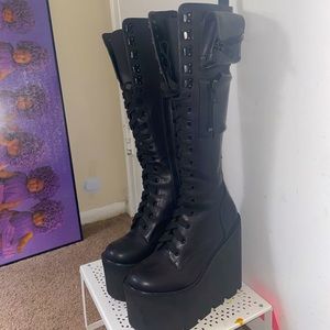 Brand new platform combat boot by DollzKill